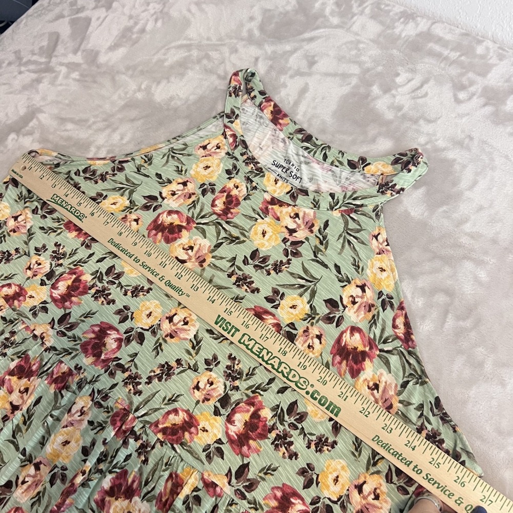 Torrid Top Womens 6 Green Floral Super Soft Knit Tiered Sleeveless Boho Romantic - Picture 5 of 9